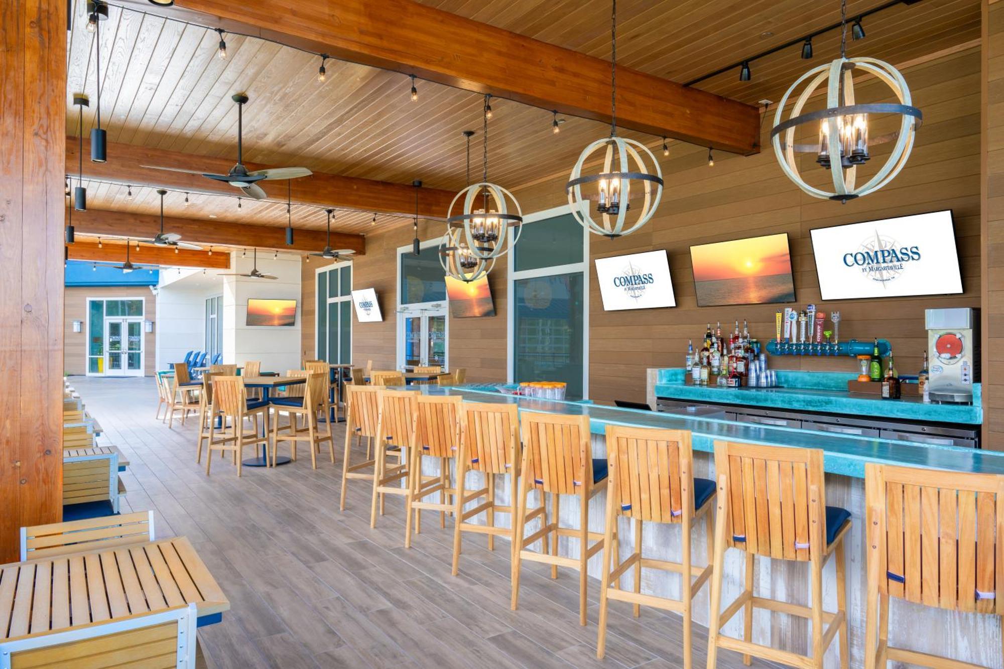 Compass By Margaritaville Hotel Pigeon Forge Exterior photo