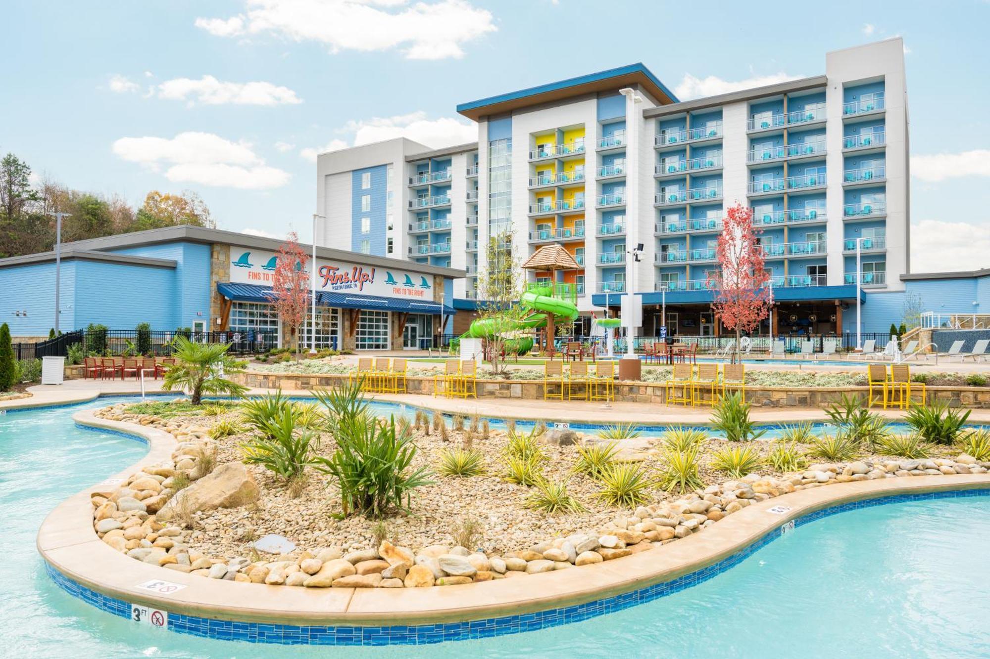 Compass By Margaritaville Hotel Pigeon Forge Exterior photo